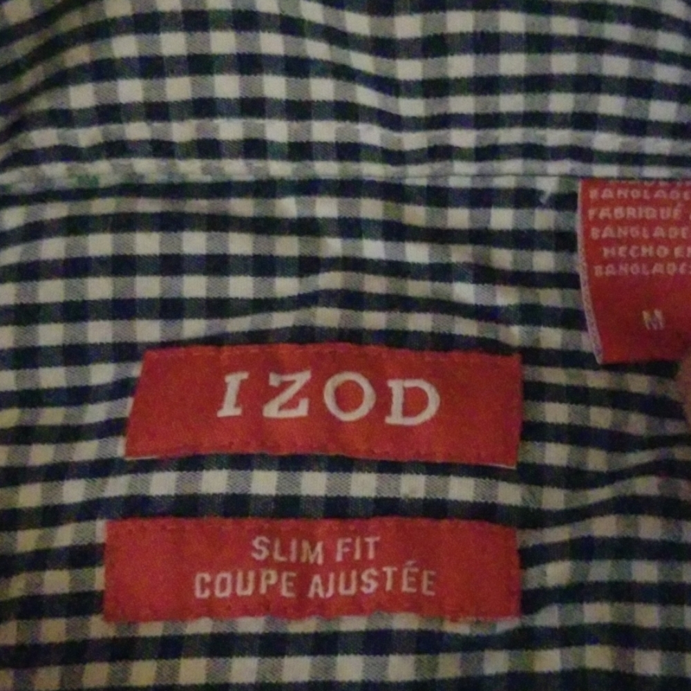 Button down - Picture 2 of 3